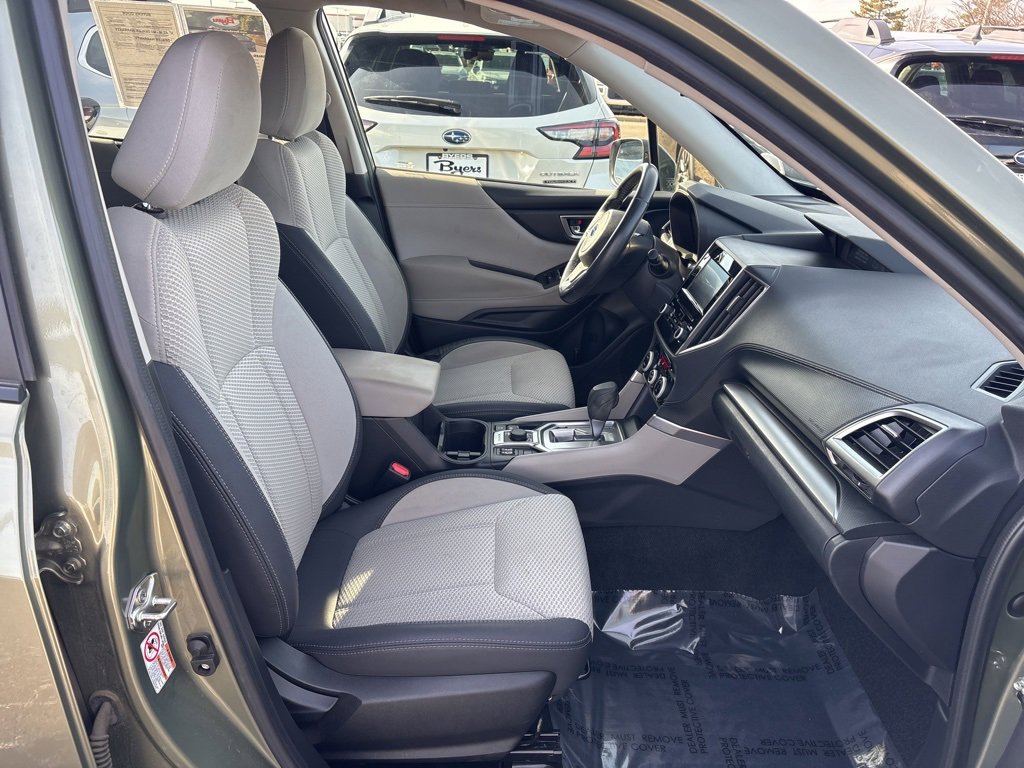 Used 2019 Subaru Forester Premium image 10