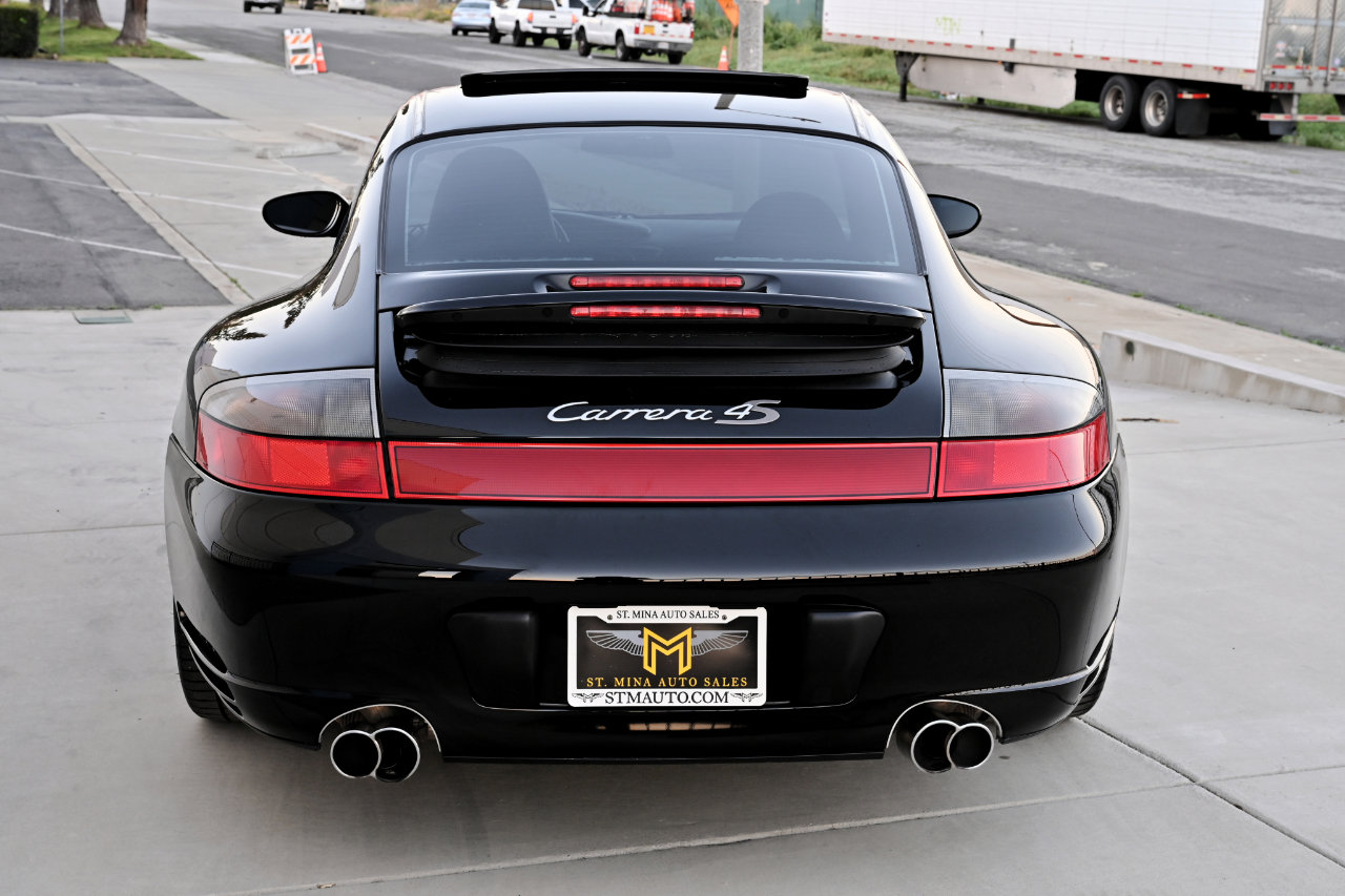 Used 2004 Porsche 911 Carrera 4S image 8