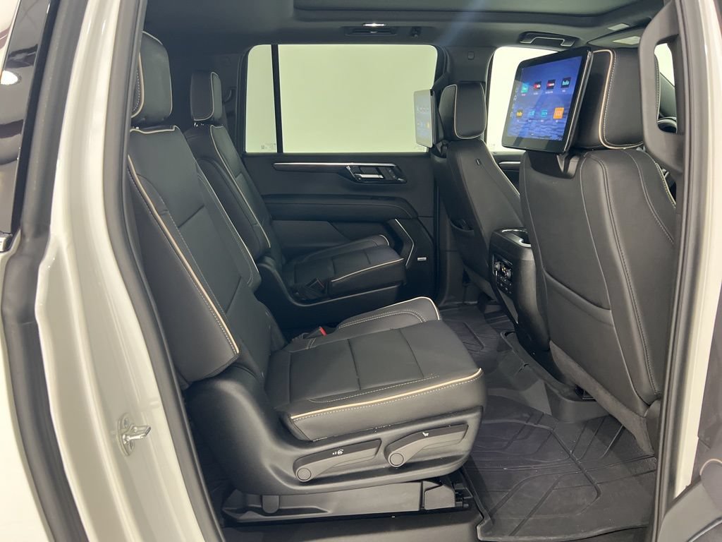 New 2025 Chevrolet Suburban Premier AWD/4WD image 25