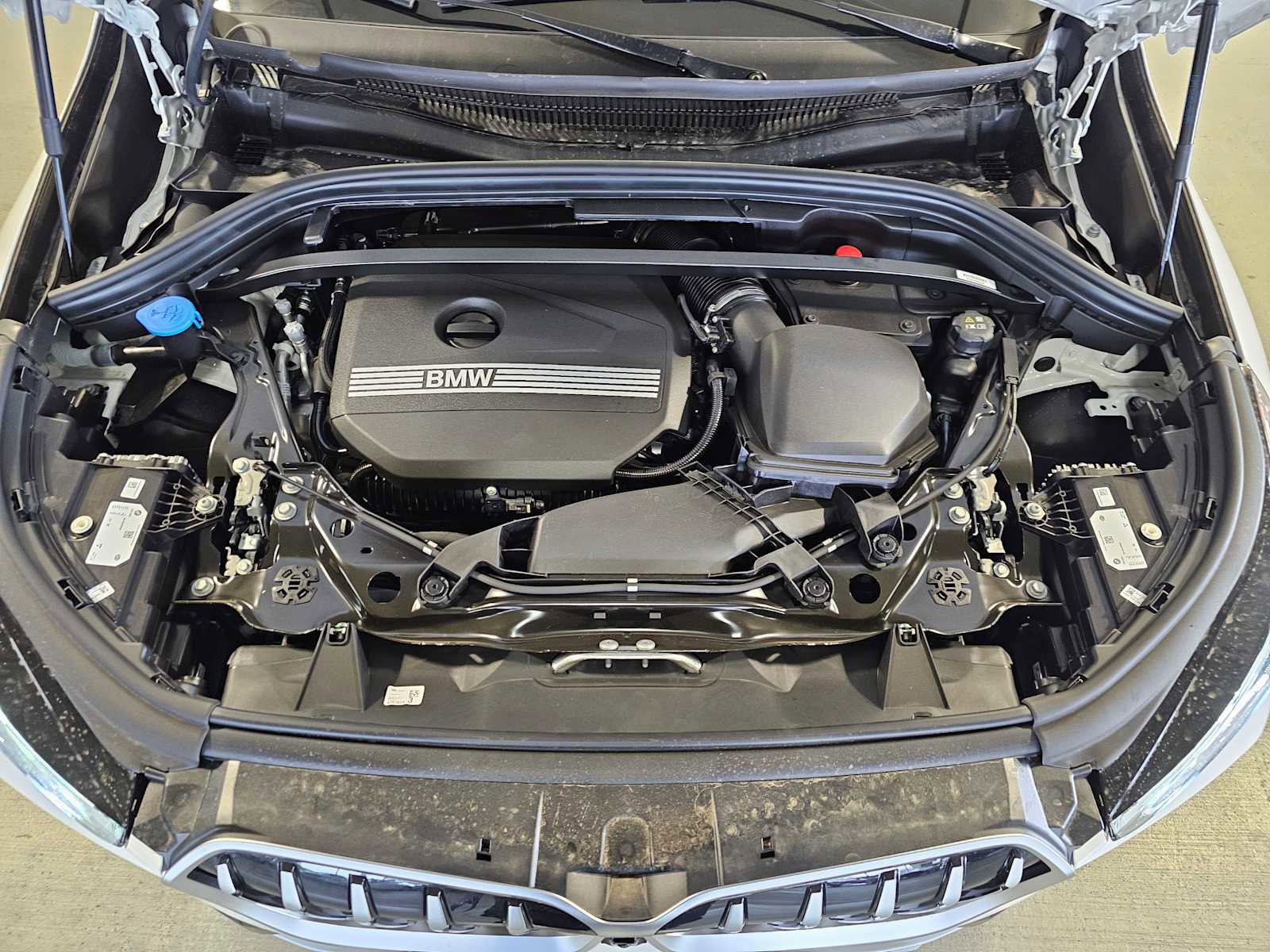 New 2026 BMW X1 xDrive28i w/ Technology Package image 8