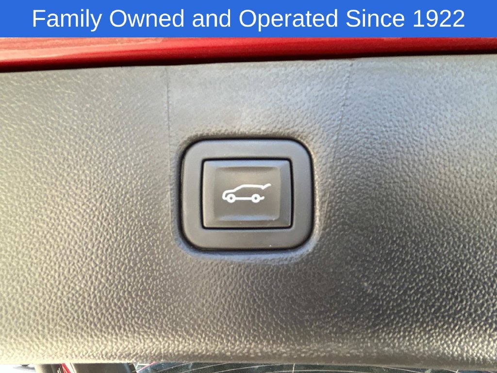 Certified 2024 Chevrolet Blazer LT w/ Convenience Package FWD image 9