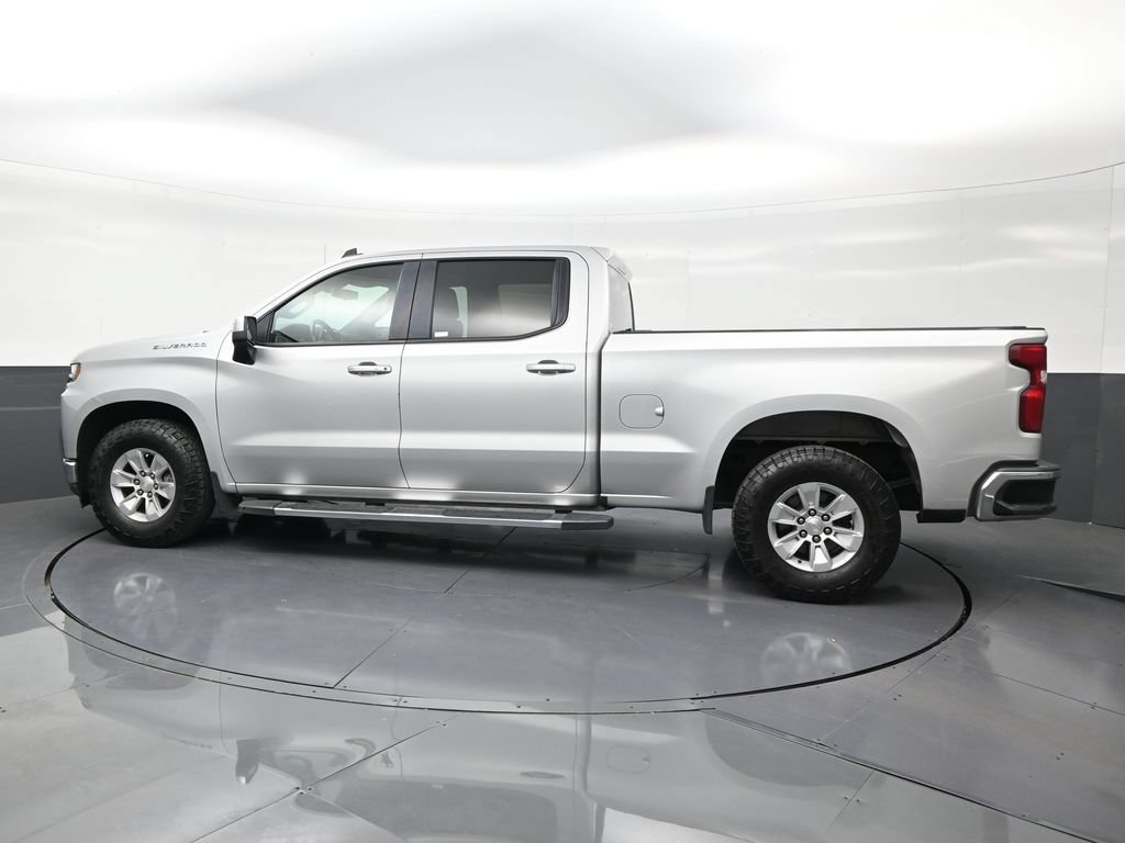 Used 2022 Chevrolet Silverado 1500 LT RWD image 2