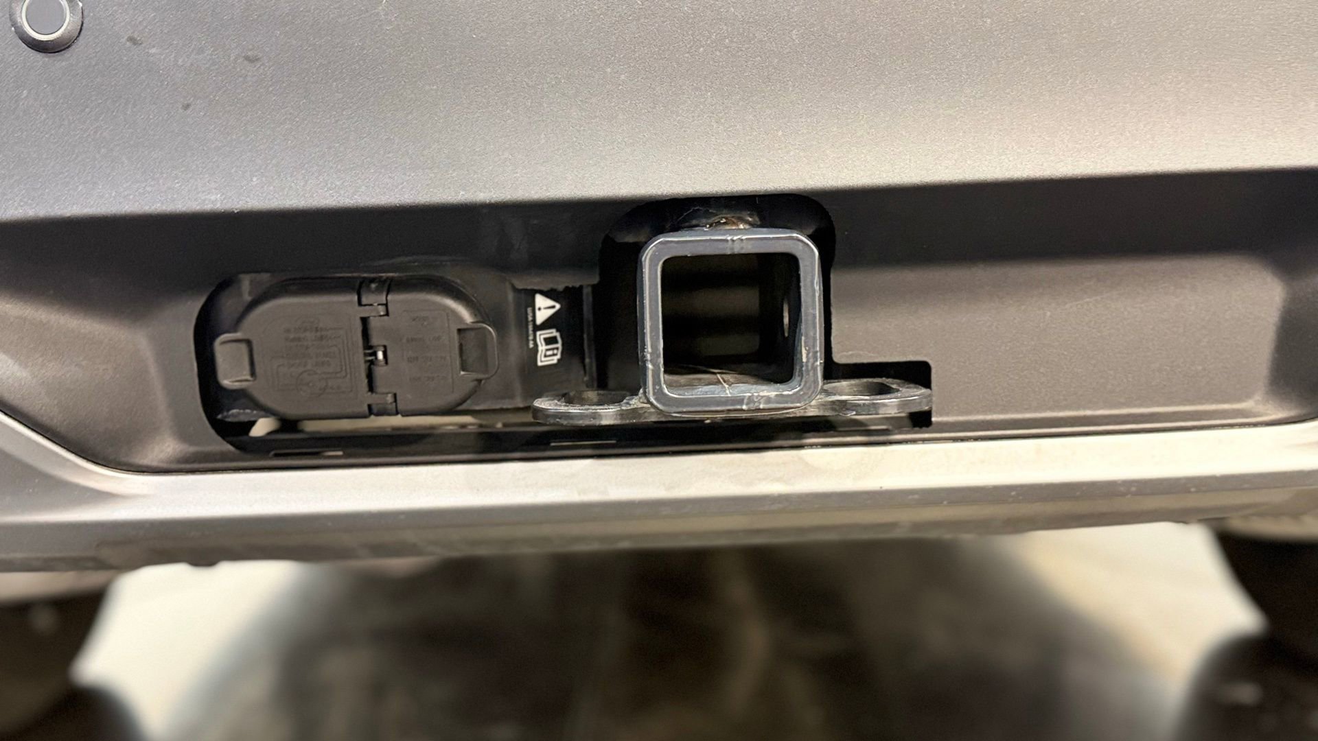 Used 2025 Ford Explorer Active w/ Active Comfort Package image 24