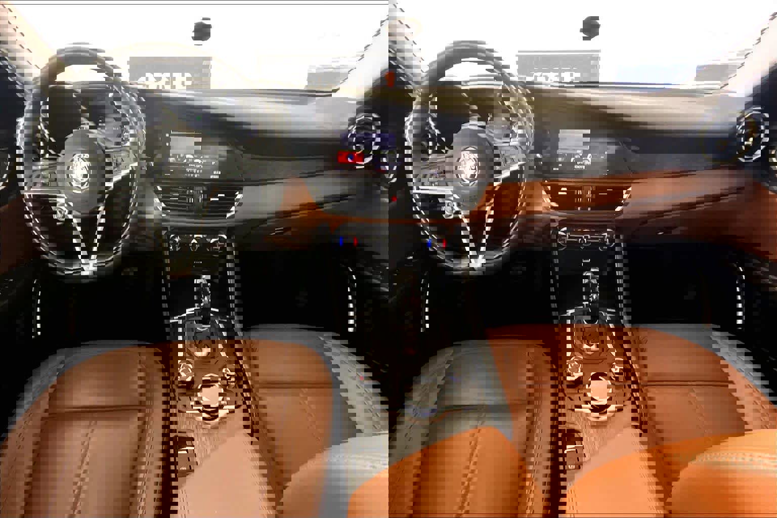 Used 2019 Alfa Romeo Giulia w/ Quick Order Package 22K Sport RWD image 15