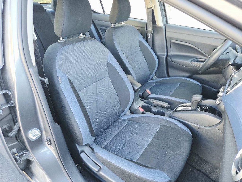 Used 2025 Nissan Versa SV w/ Trunk Package FWD image 15