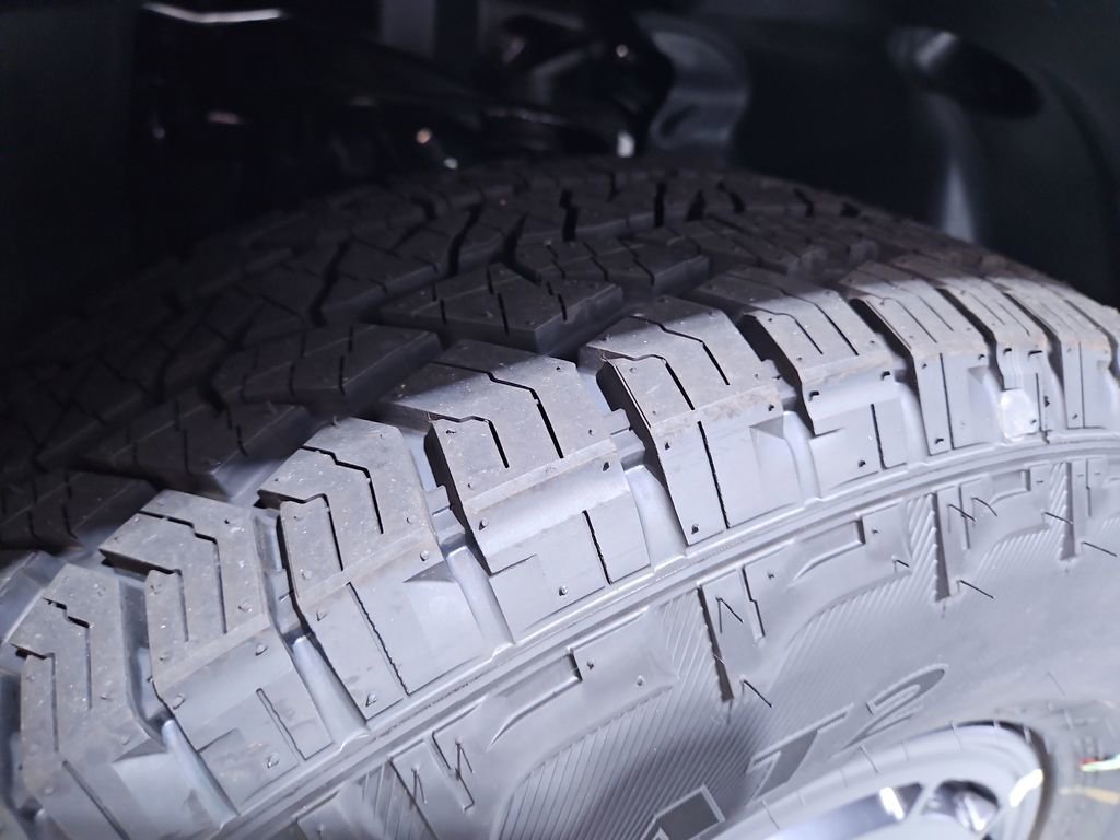 New 2026 Nissan Frontier PRO-4X w/ Pro Premium Package image 29