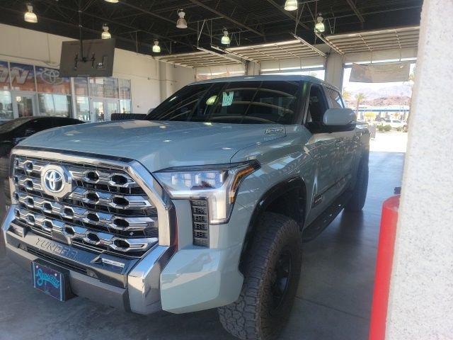 Used 2025 Toyota Tundra Platinum AWD/4WD image 1