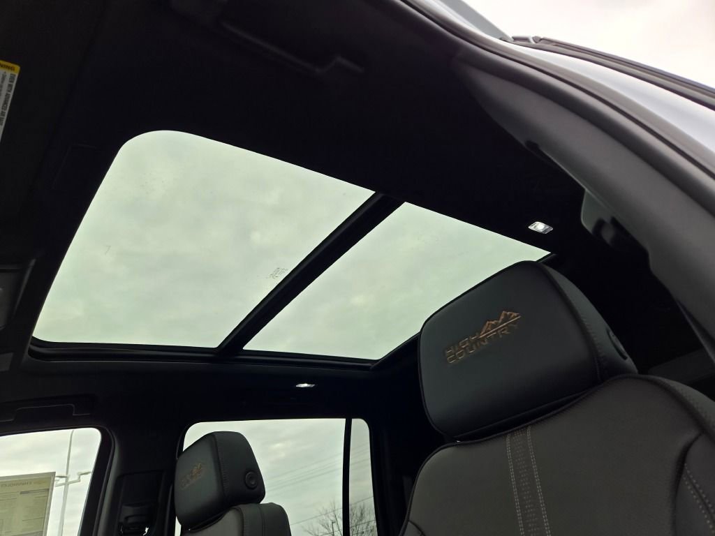 New 2026 Chevrolet Suburban High Country w/ Sun And Tow Package image 22