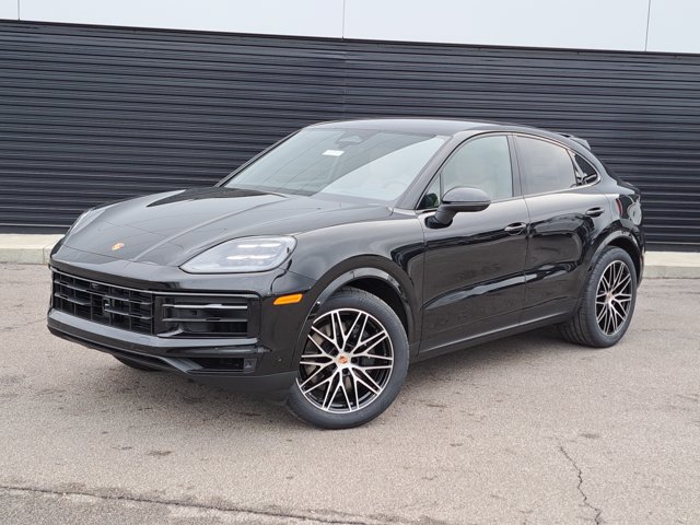 Used 2026 Porsche Cayenne Coupe AWD/4WD image 1