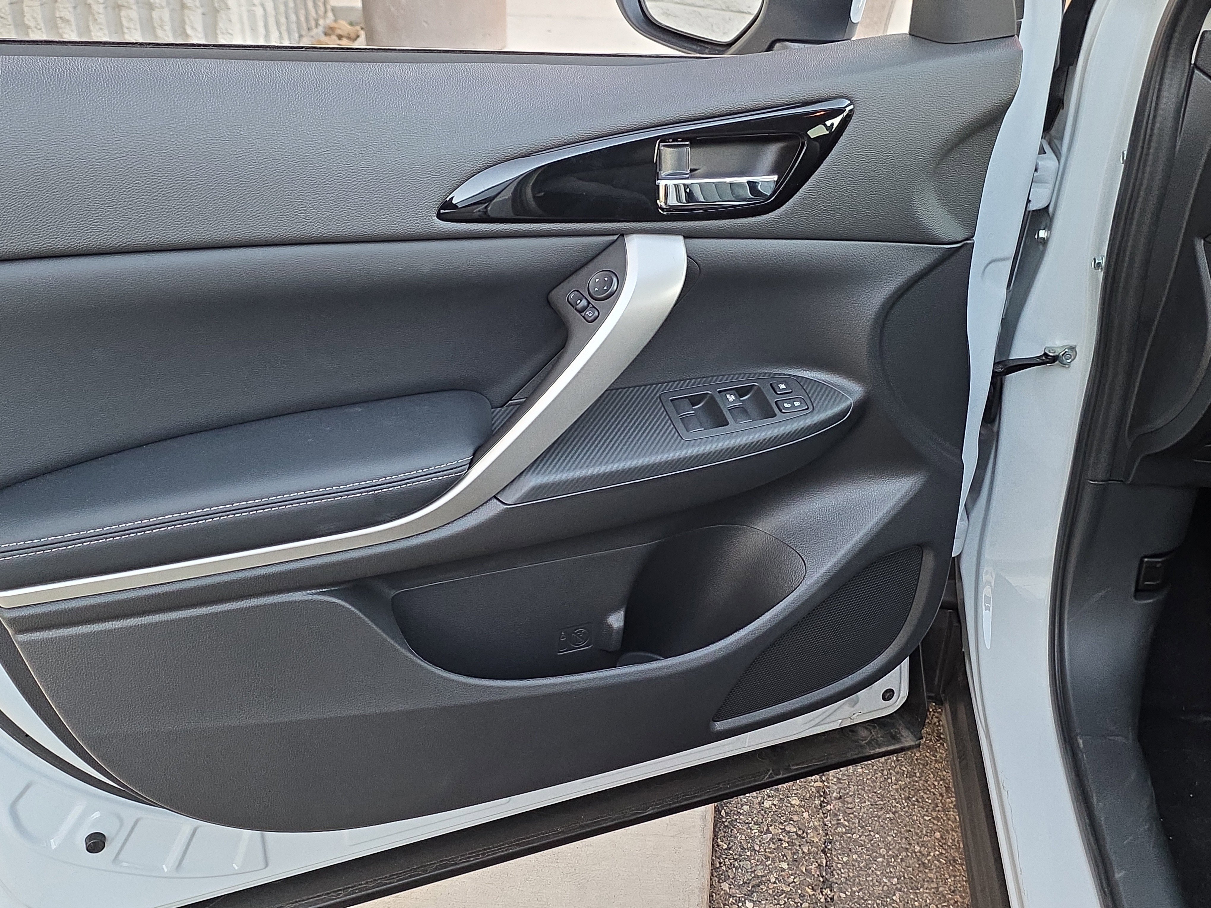 New 2026 Mitsubishi Eclipse Cross SE image 12