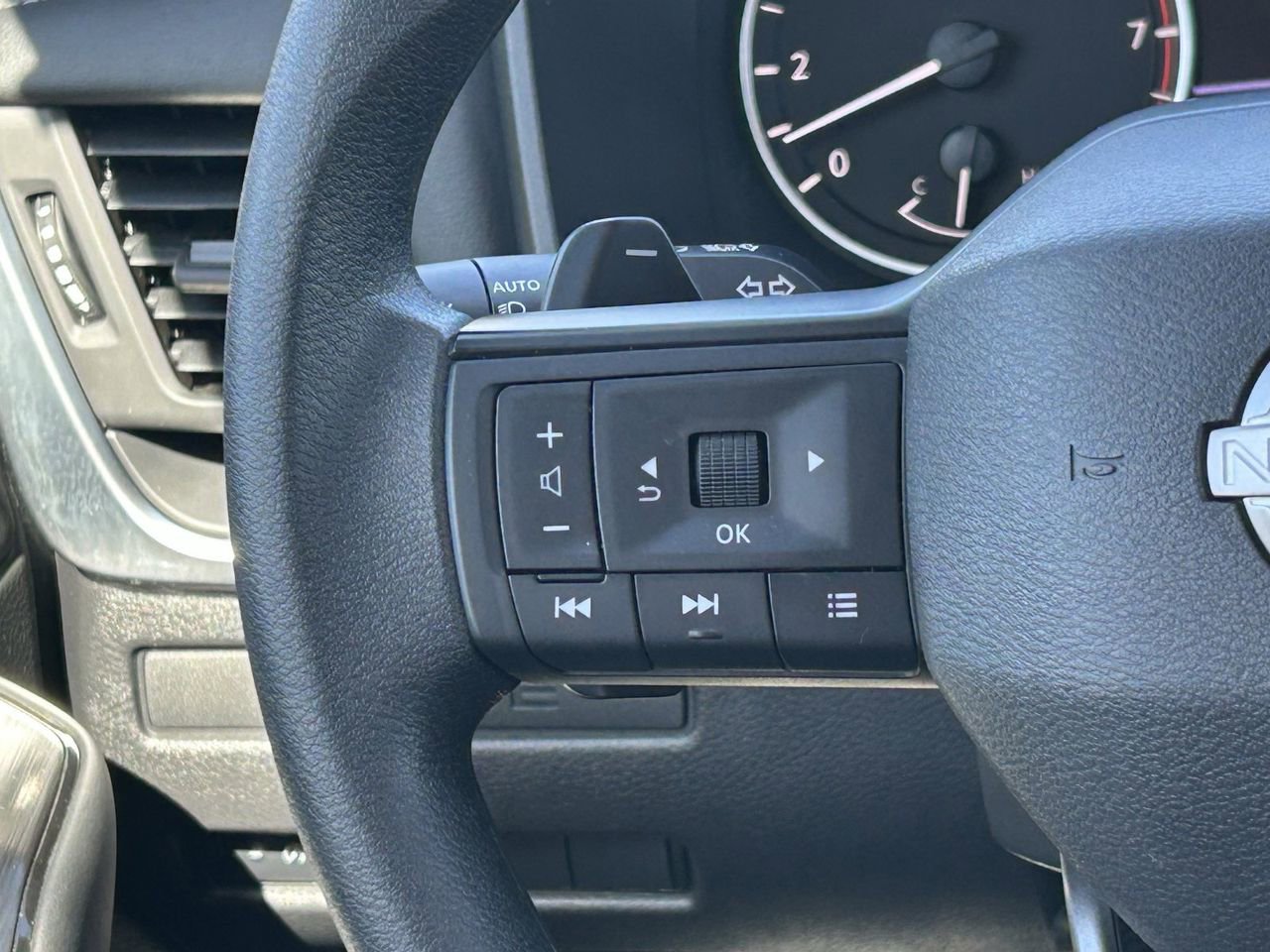 Certified 2026 Nissan Rogue S image 22