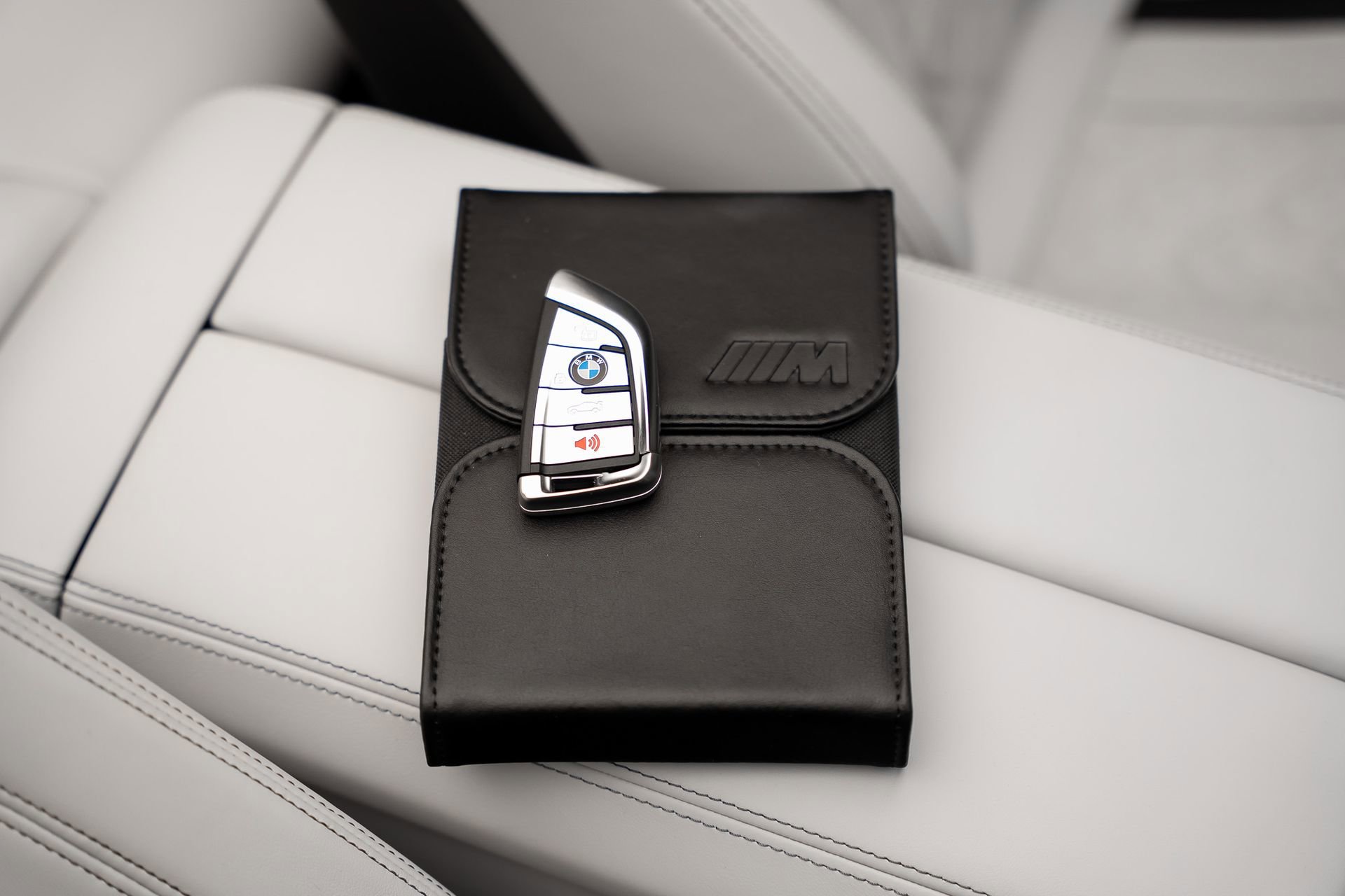 Used 2024 BMW M8 Competition image 86