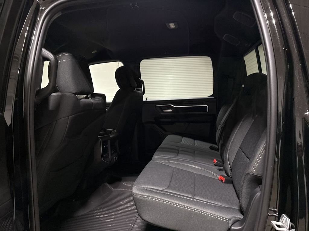 New 2026 RAM 1500 4x4 Crew Cab image 23