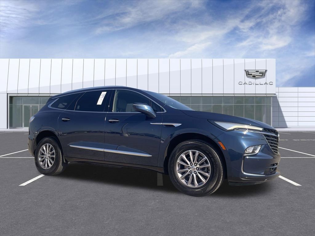 Used 2024 Buick Enclave Essence w/ Trailering Package, 5000 lbs. FWD image 1