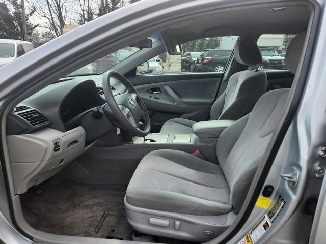 Used 2011 Toyota Camry LE w/ LE Extra-Value Pkg FWD image 10