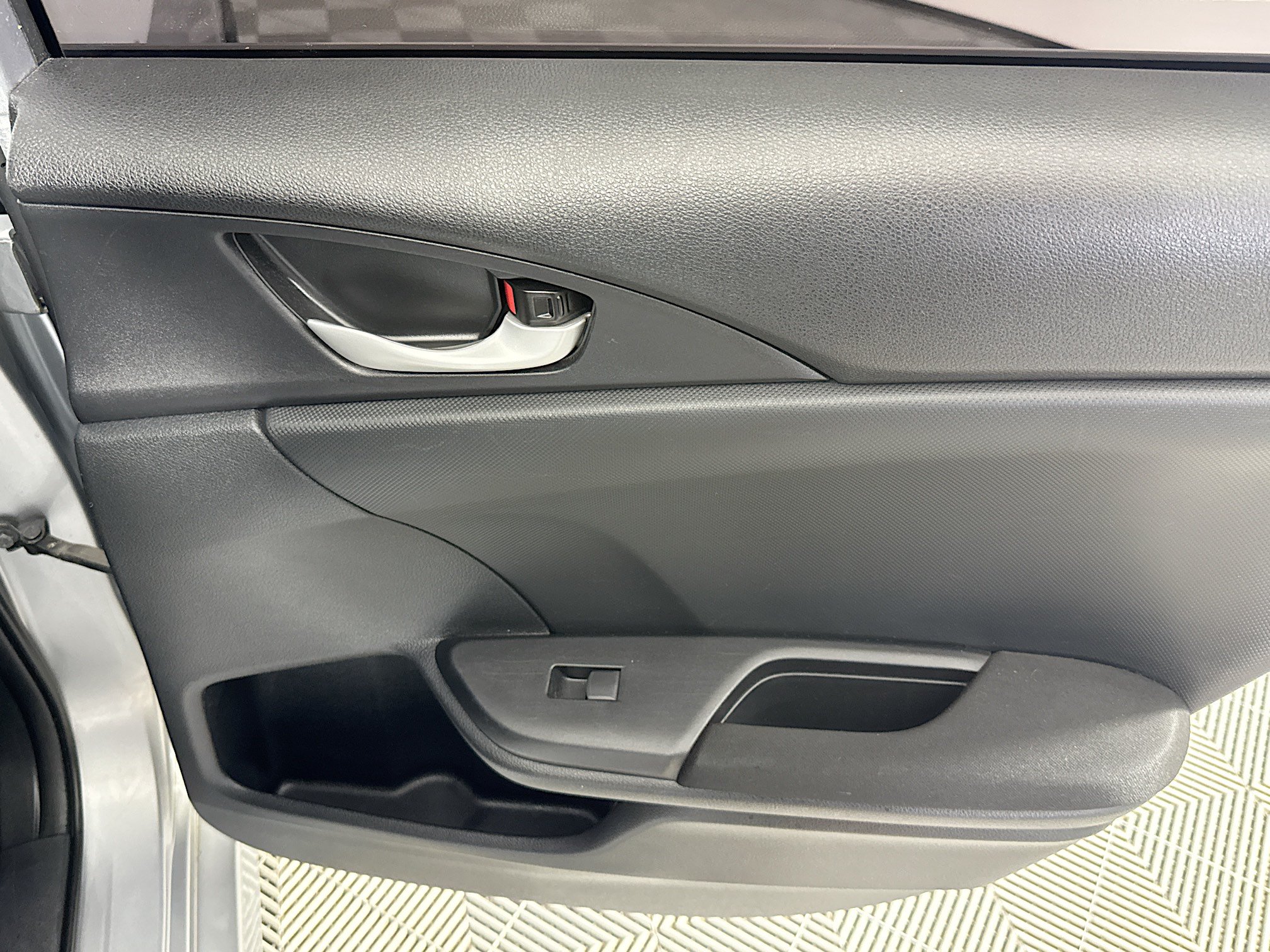Used 2018 Honda Civic LX image 25