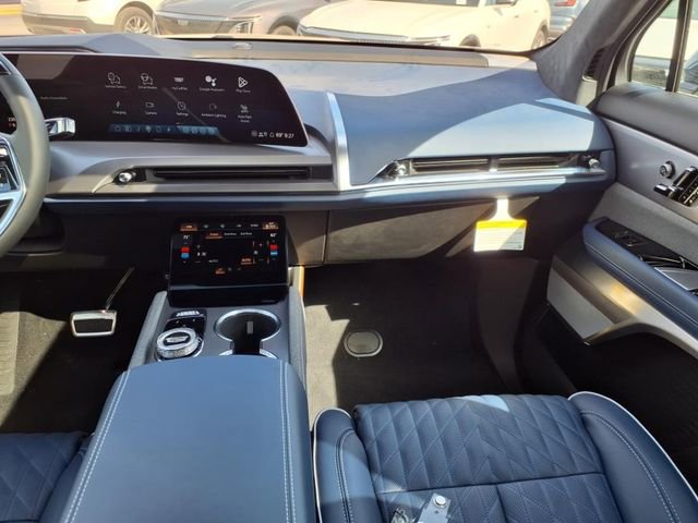 New 2026 Cadillac Vistiq Premium Luxury image 17