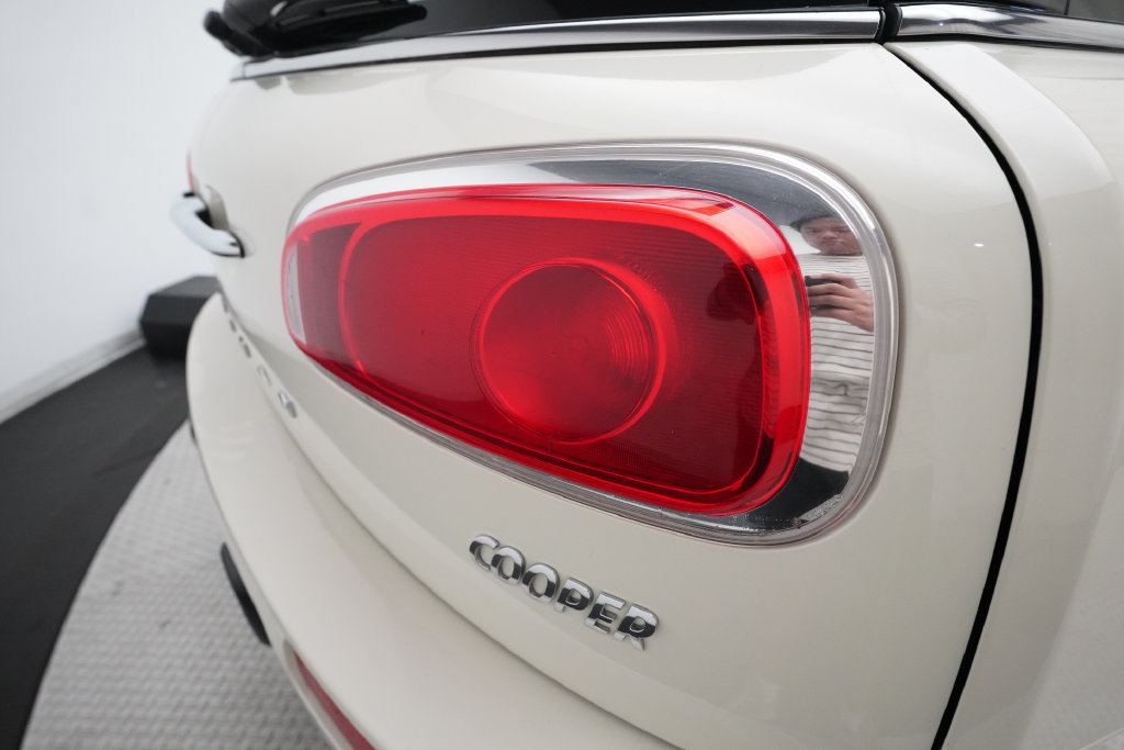 Used 2016 MINI Cooper Clubman FWD image 30