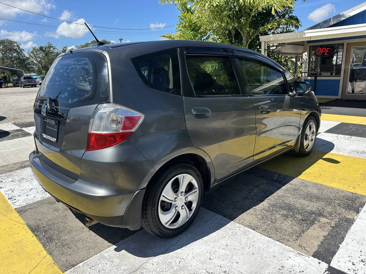 Used 2012 Honda Fit image 5