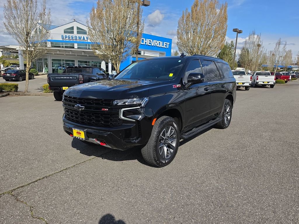 Certified 2024 Chevrolet Tahoe Z71 w/ Luxury Package image 2