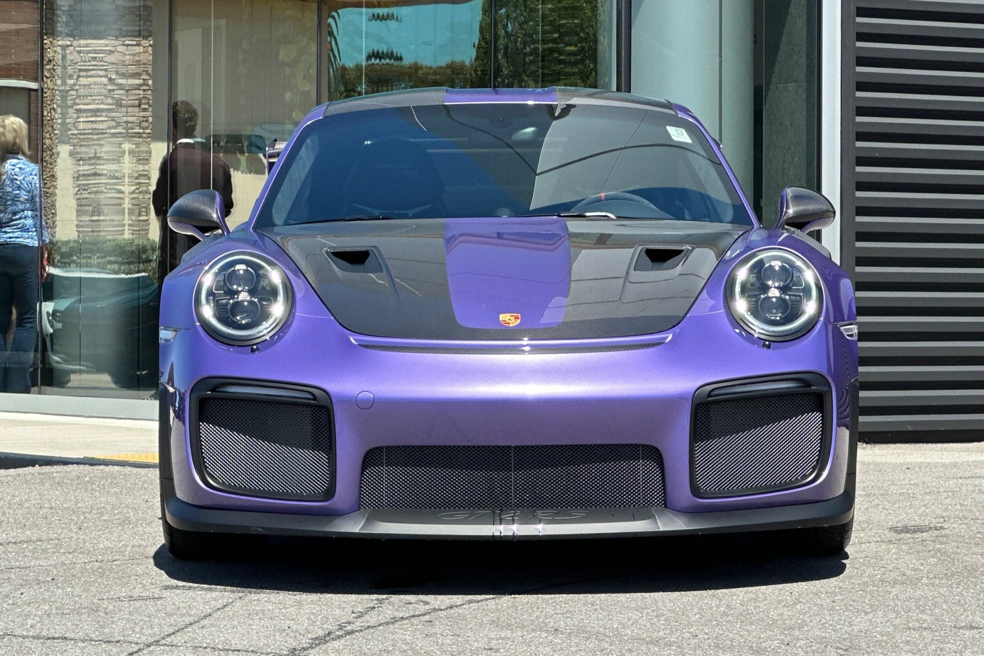 Certified 2018 Porsche 911 GT2 RS RWD image 11