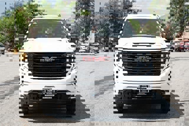 Used 2024 GMC Sierra 1500 Elevation image 3