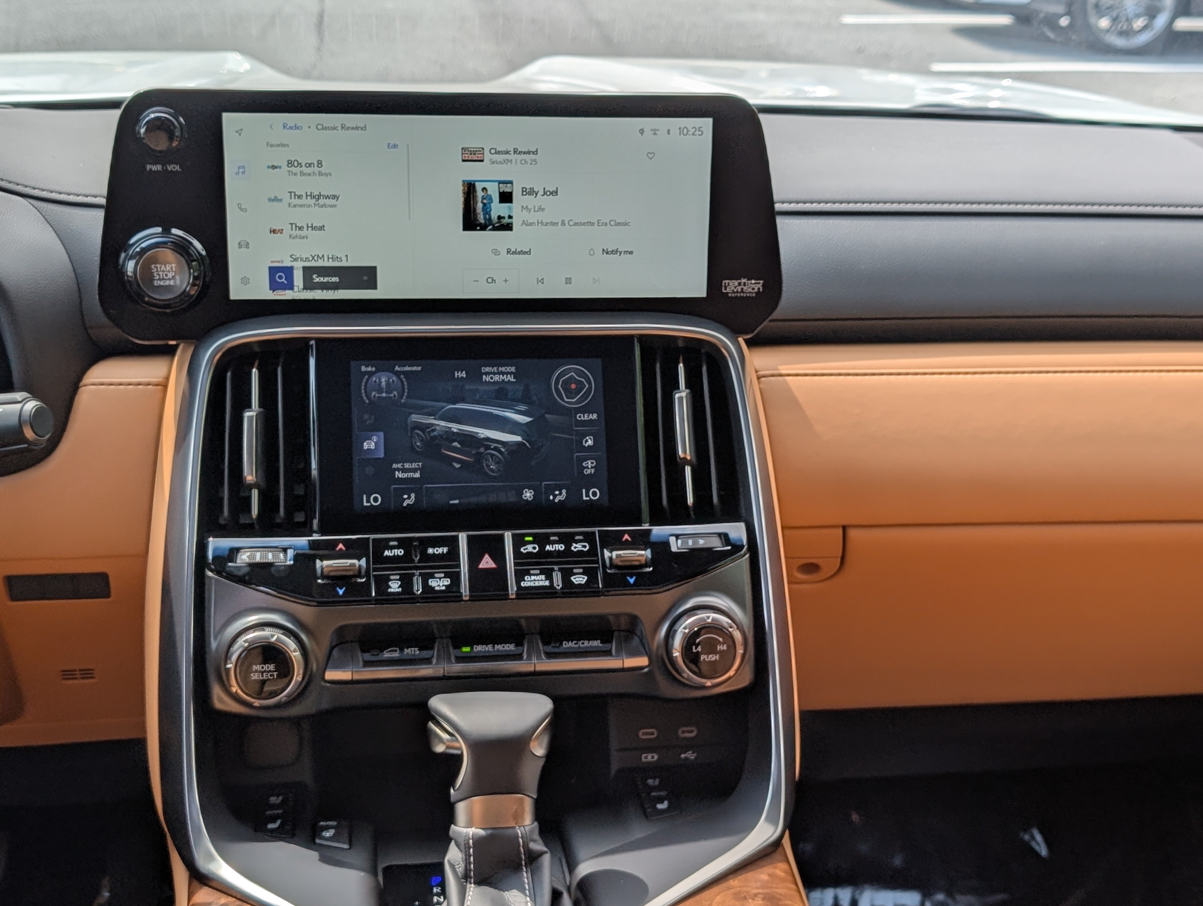 New 2026 Lexus LX 600 4WD w/ Luxury Package image 16