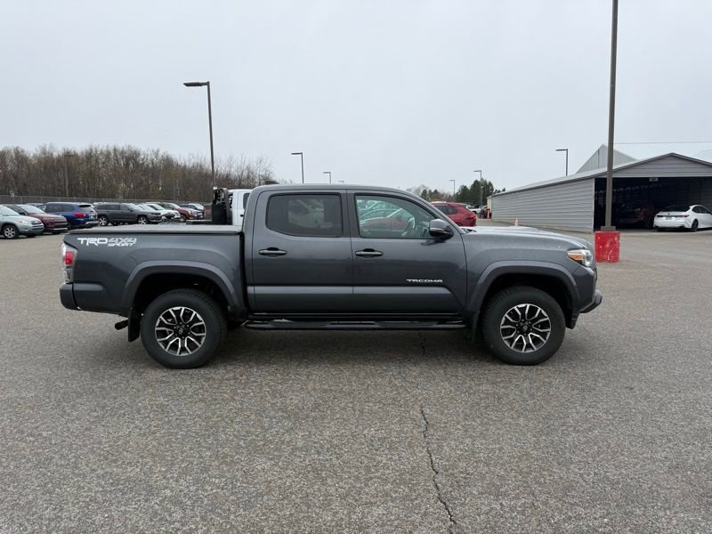 Used 2020 Toyota Tacoma TRD Sport image 5