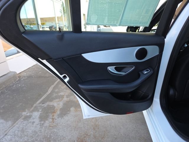 Used 2017 Mercedes-Benz C 300 4MATIC Sedan image 39