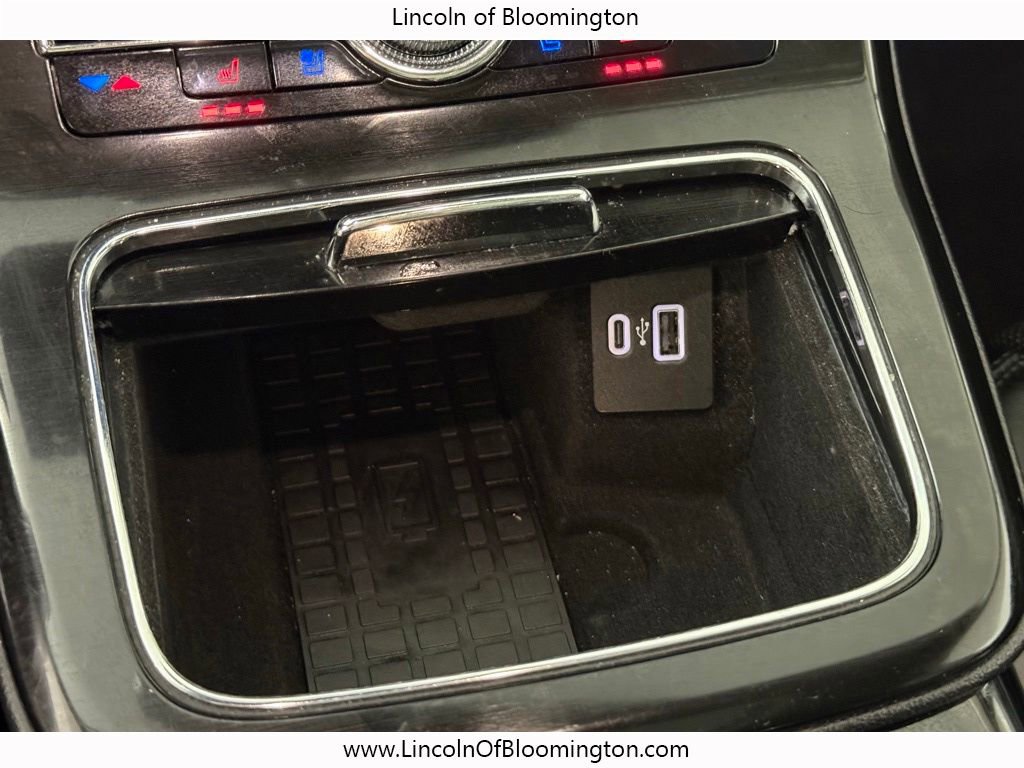 Certified 2022 Lincoln Nautilus Reserve w/ Equipment Group 201A image 36