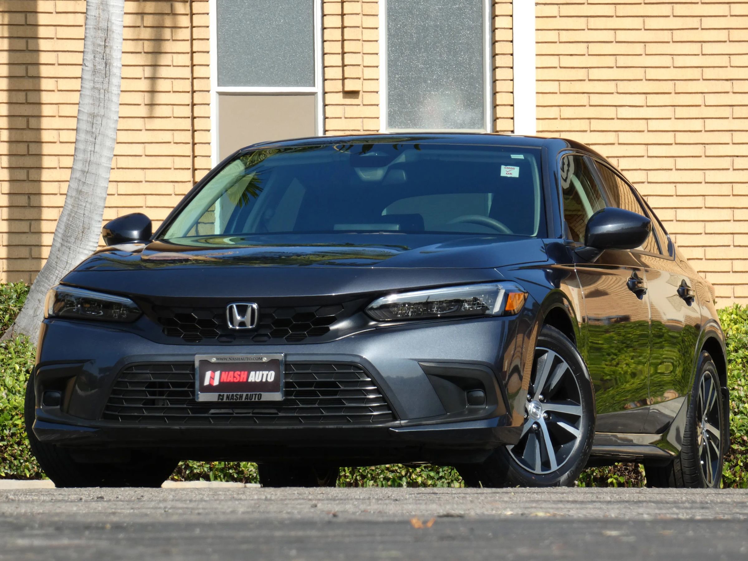 Used 2022 Honda Civic LX image 2