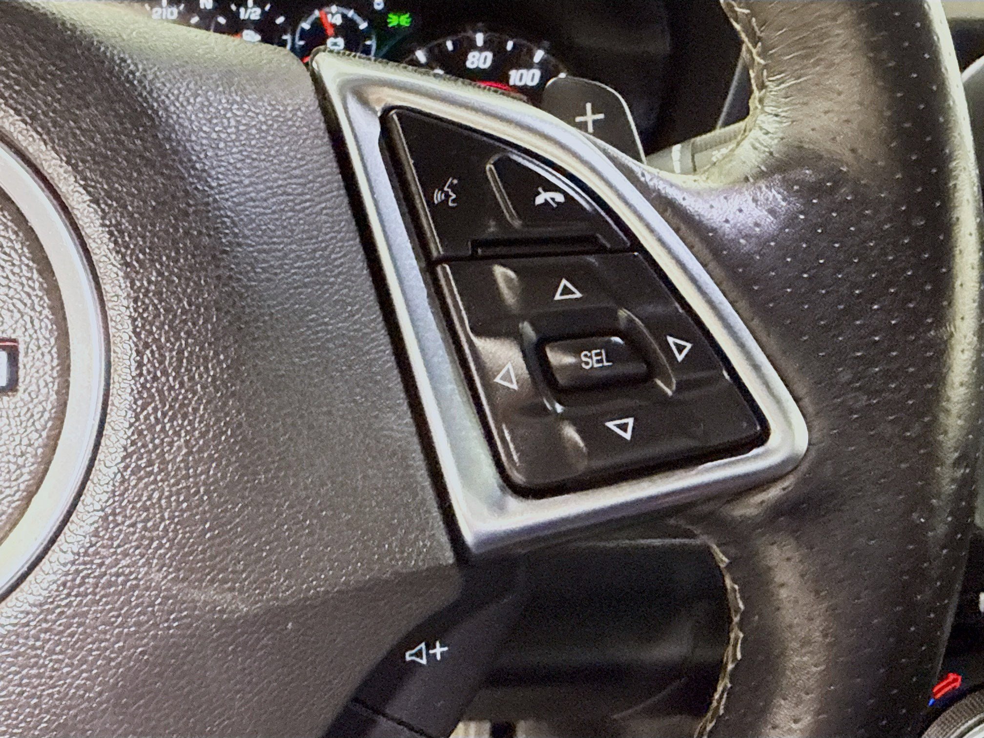 Used 2016 Chevrolet Camaro LT image 13