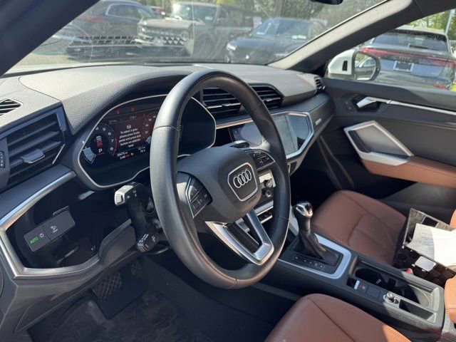 Certified 2023 Audi Q3 2.0T Premium w/ Convenience Package AWD/4WD image 24