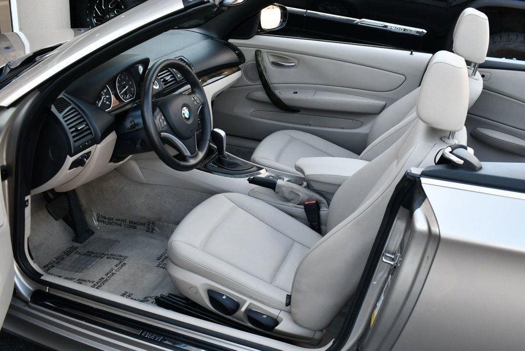 Used 2011 BMW 128i Convertible image 55