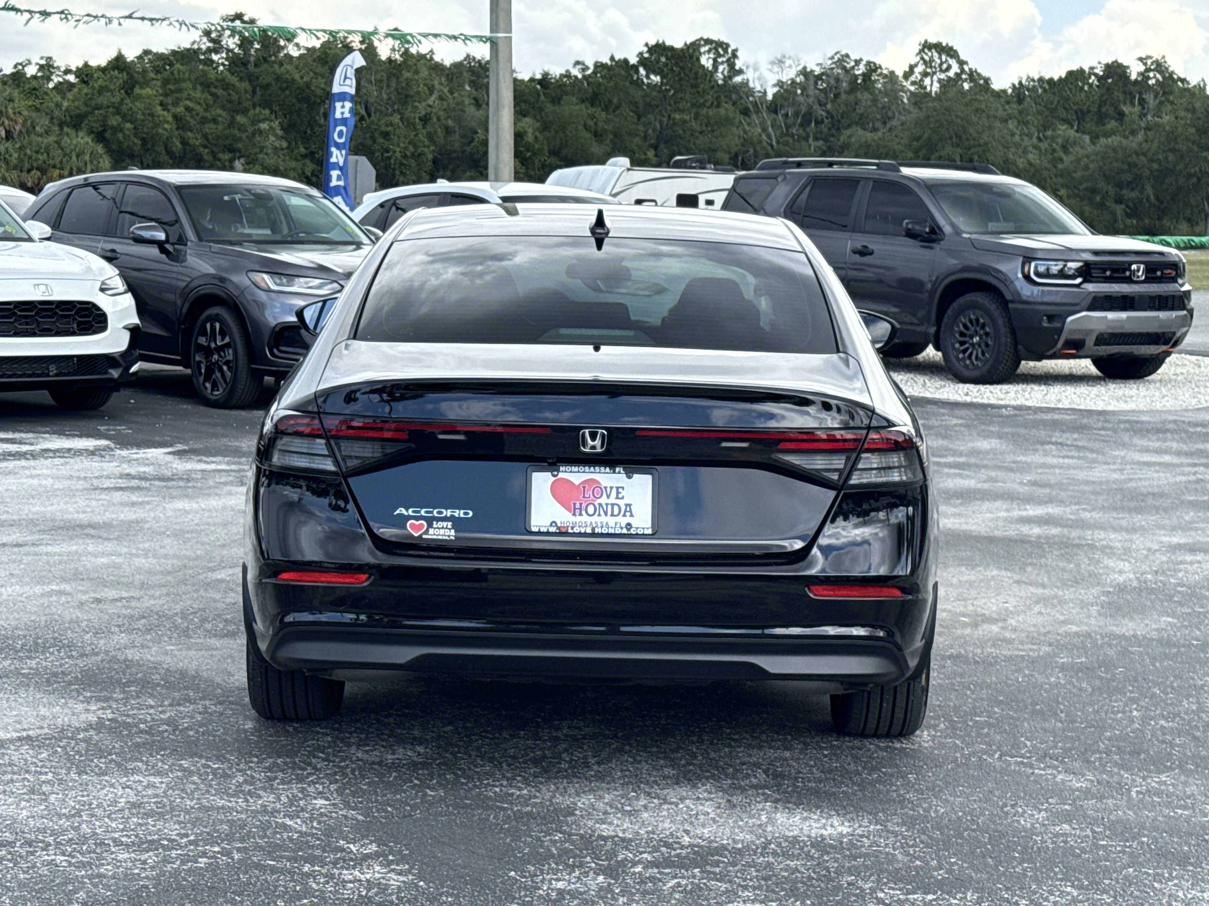 Certified 2023 Honda Accord EX image 8