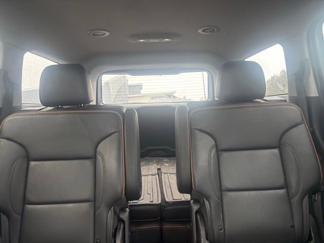 Used 2023 GMC Acadia AT4 w/ Preferred Package image 12