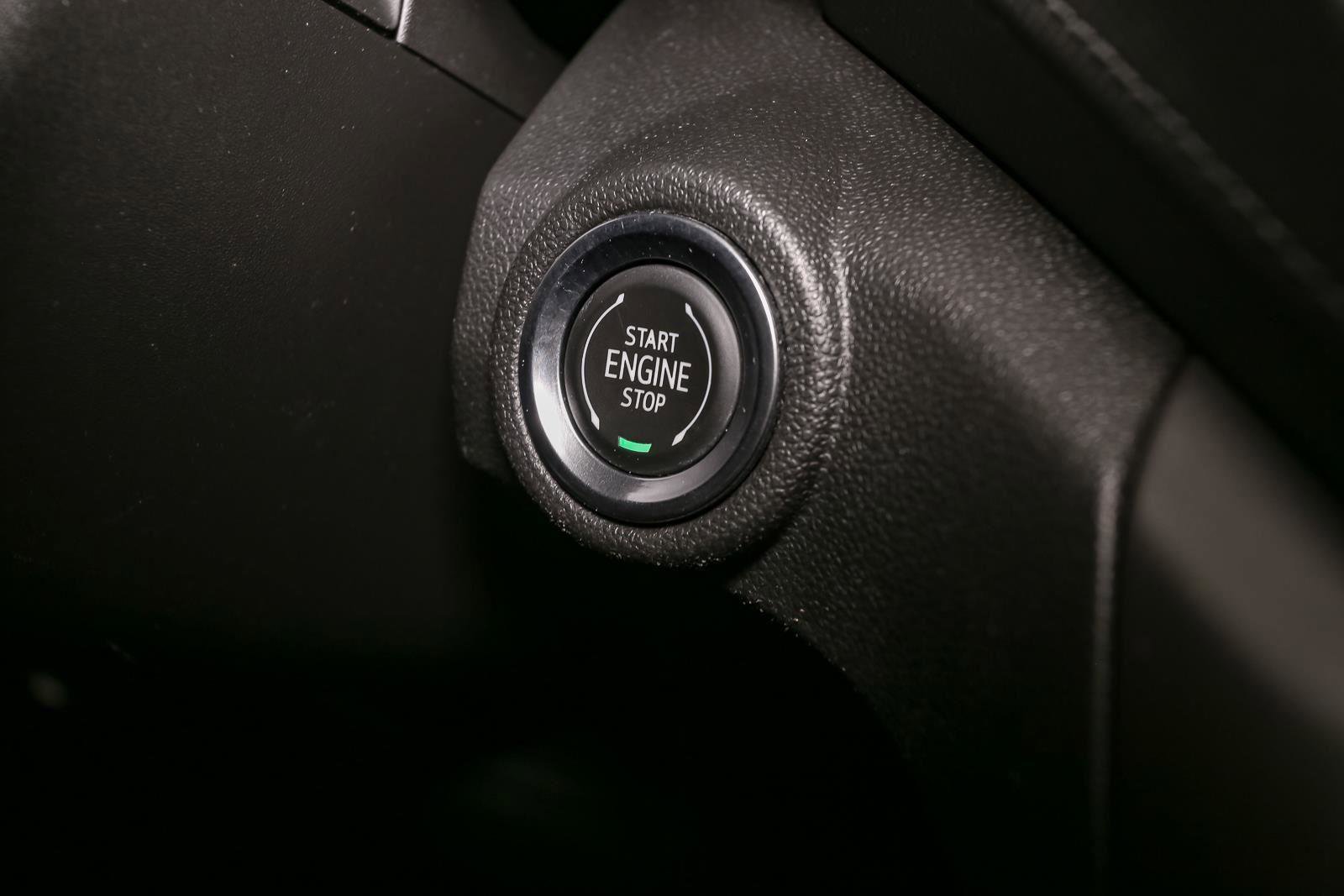 Used 2021 Chevrolet TrailBlazer LT w/ Convenience Package image 32