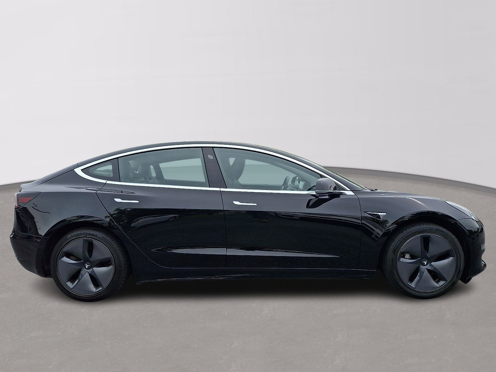 Used 2019 Tesla Model 3 Standard Range Plus RWD image 7