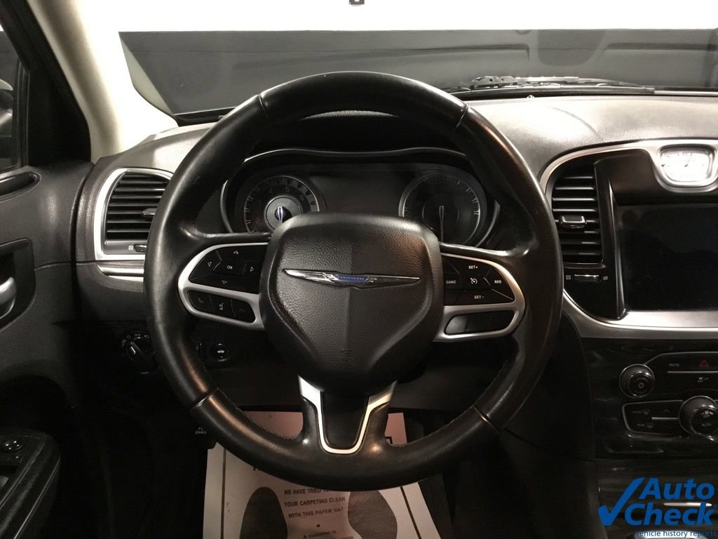 Used 2018 Chrysler 300 Touring w/ Sport Appearance Package RWD image 43