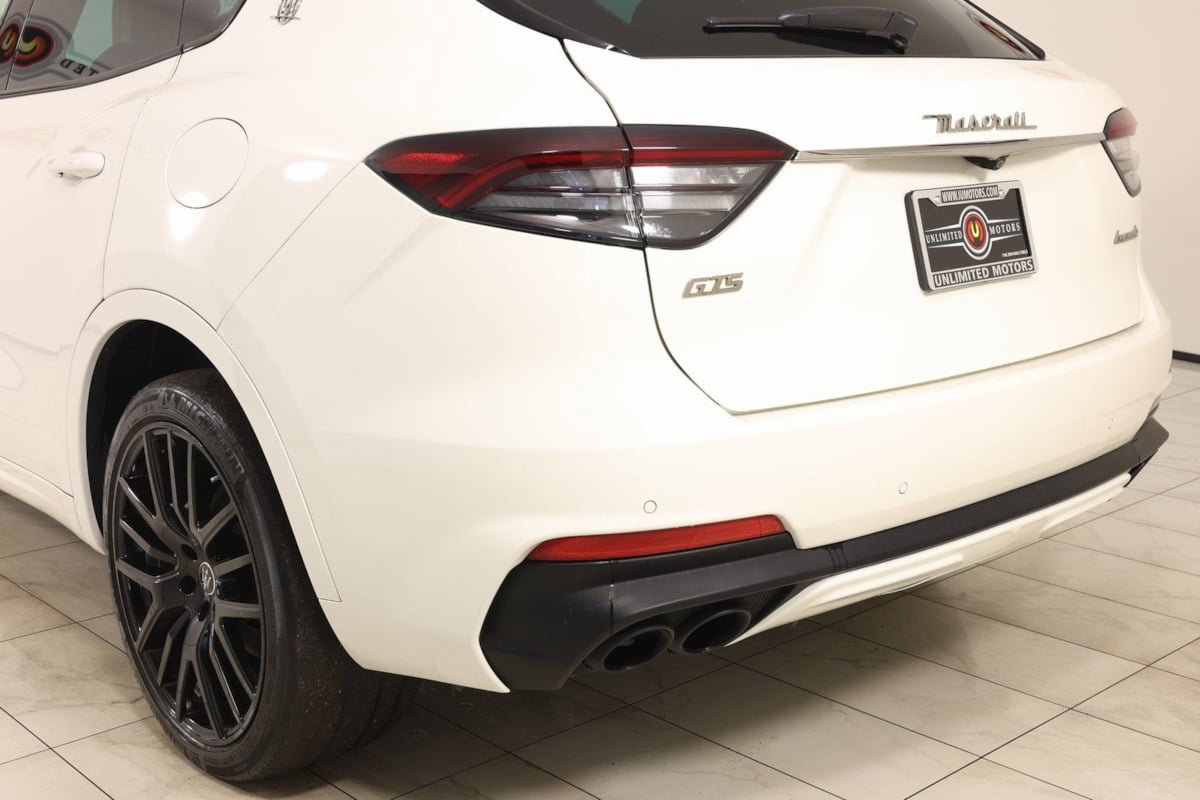 Used 2021 Maserati Levante GTS AWD/4WD image 44