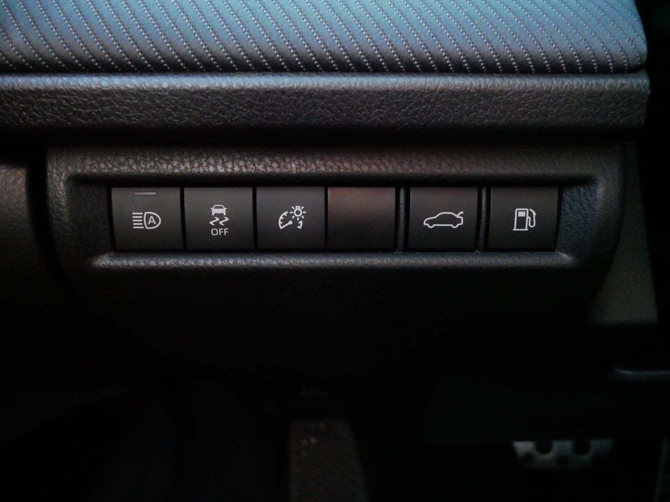 Certified 2025 Toyota Camry SE FWD image 26