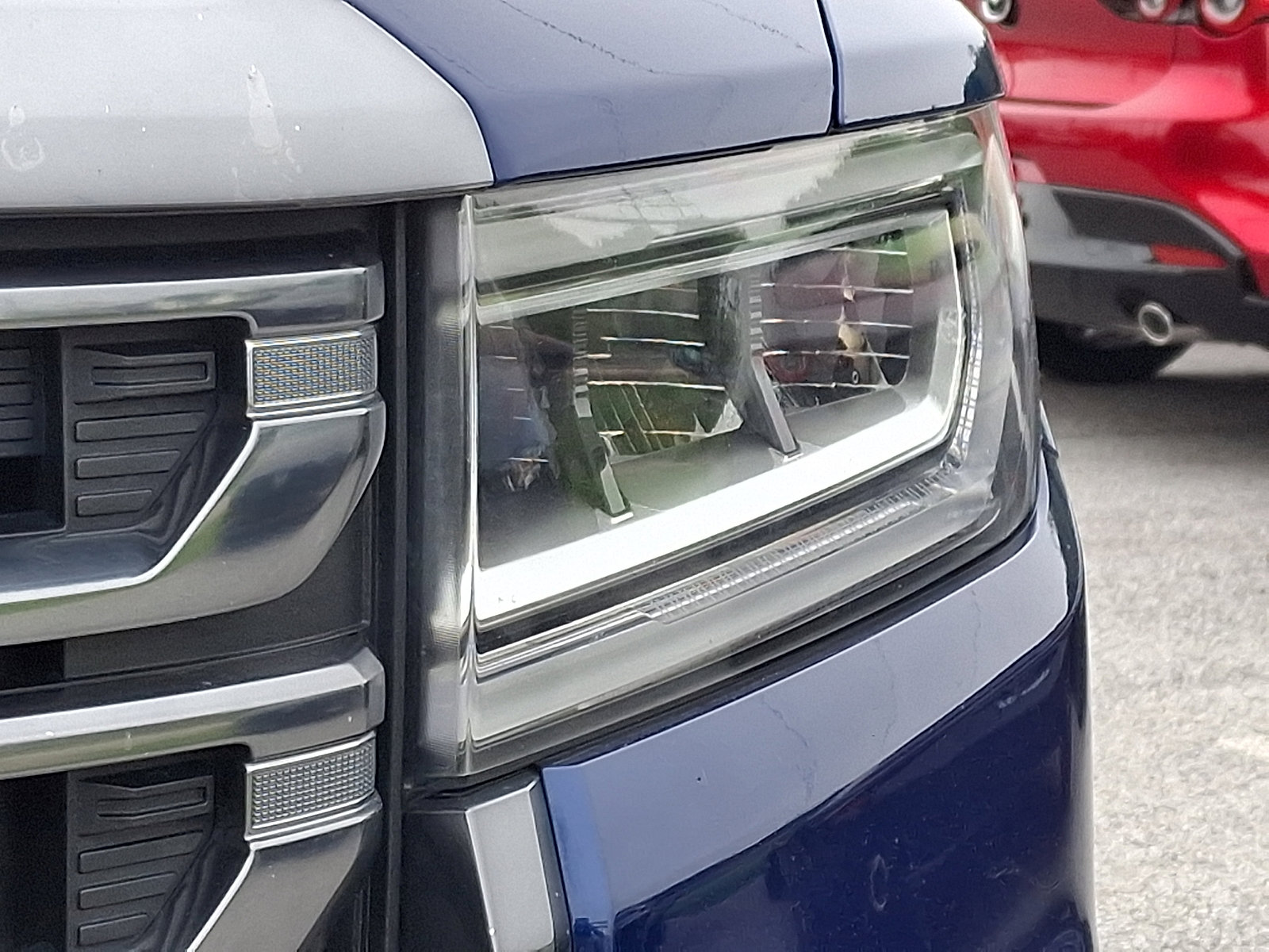 Used 2023 GMC Acadia AT4 AWD/4WD image 10