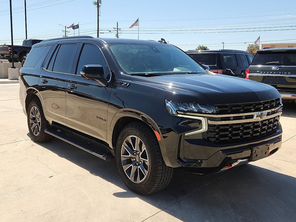 Used 2021 Chevrolet Tahoe Z71 w/ Z71 Off-Road Package AWD/4WD image 4