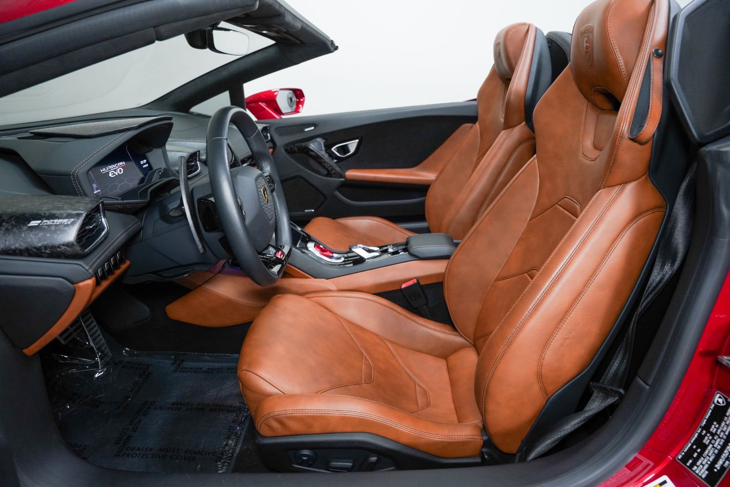 Used 2021 Lamborghini Huracan EVO image 34