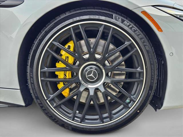New 2026 Mercedes-Benz SL 63 AMG 4MATIC image 10