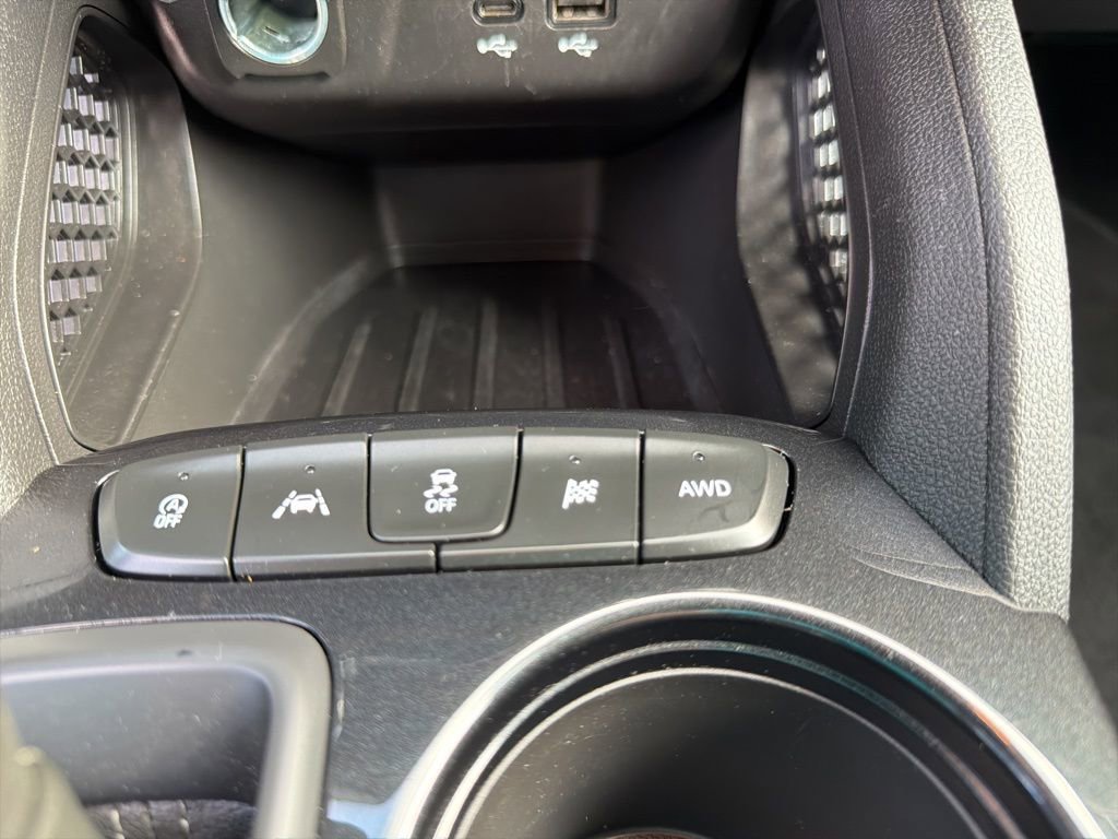 Certified 2025 Chevrolet TrailBlazer LT AWD/4WD image 26