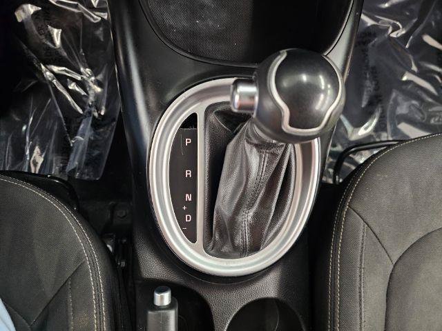 Used 2014 Kia Soul FWD image 17