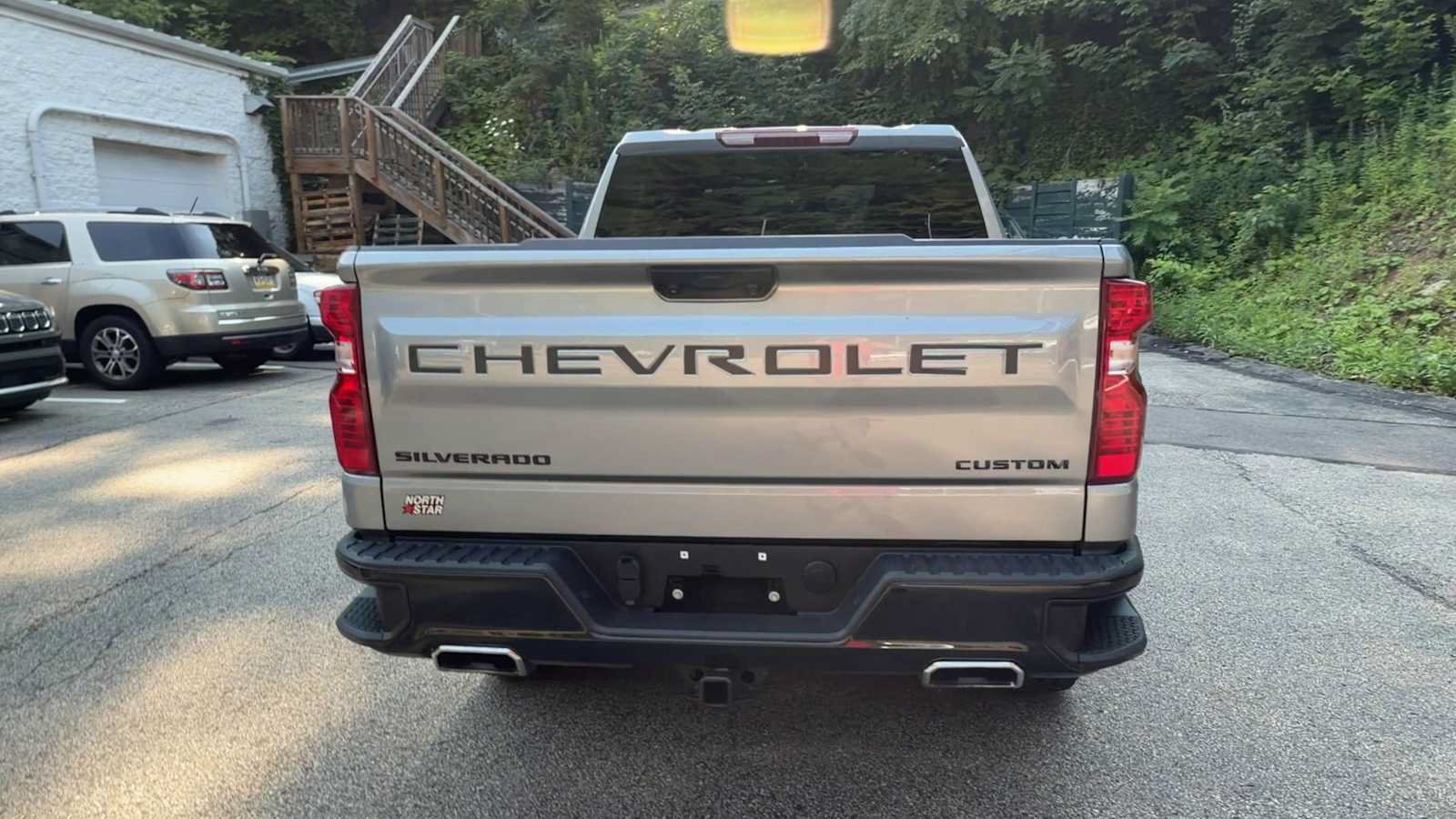 Certified 2024 Chevrolet Silverado 1500 Custom Trail Boss w/ LPO, Dark Essentials Package AWD/4WD image 7