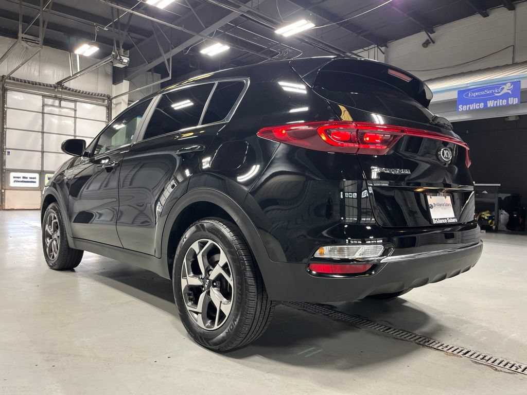 Used 2022 Kia Sportage LX AWD/4WD image 5