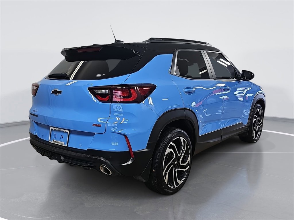 Certified 2024 Chevrolet TrailBlazer RS w/ Driver Confidence Package image 3